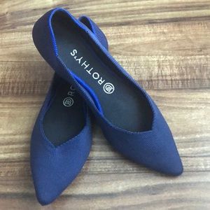 Rothy’s blue points